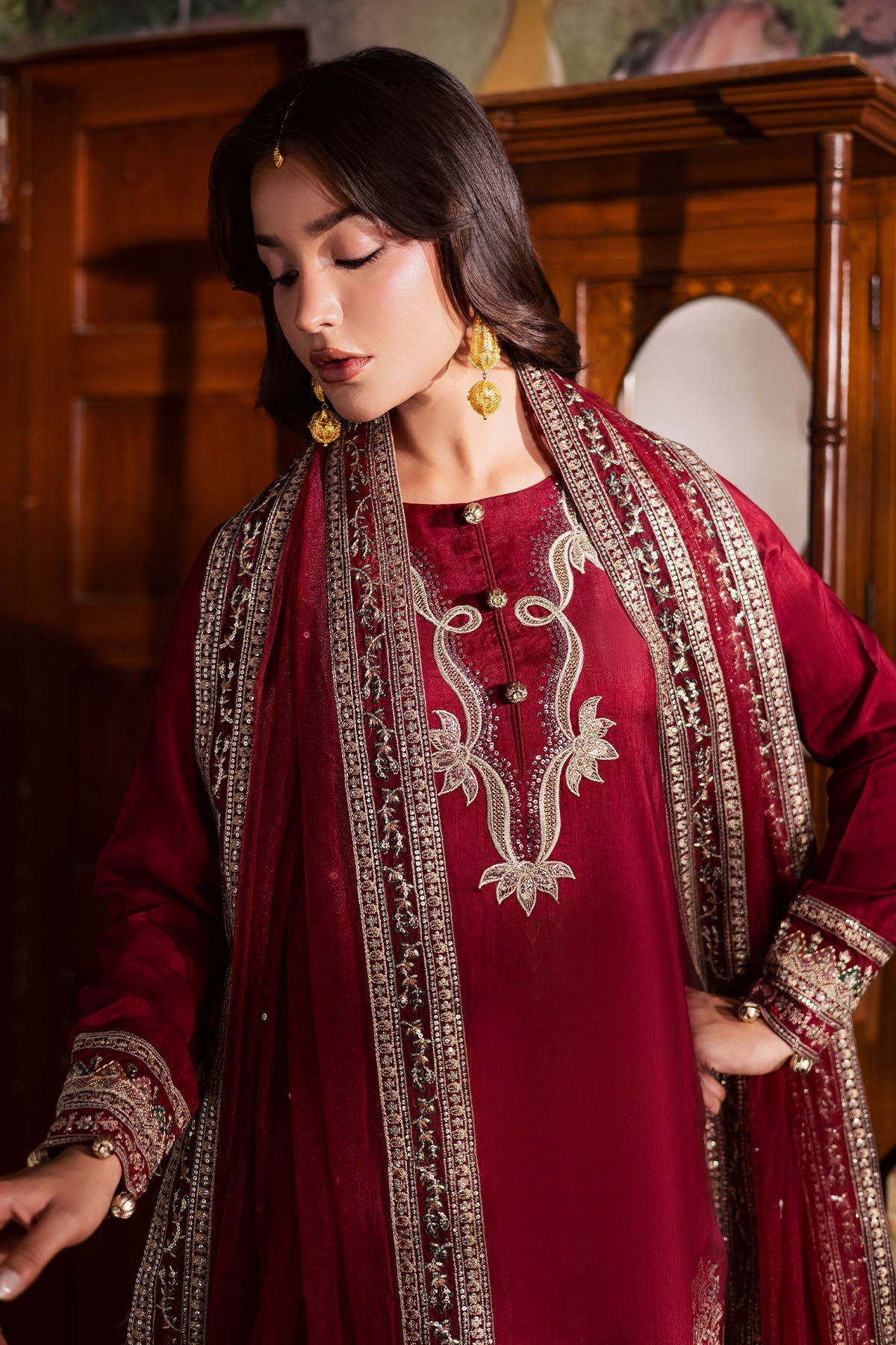 Nureh | Nur Mahal | NE-193 - Formal Dress - available at Maria Faisal in UK and USA.