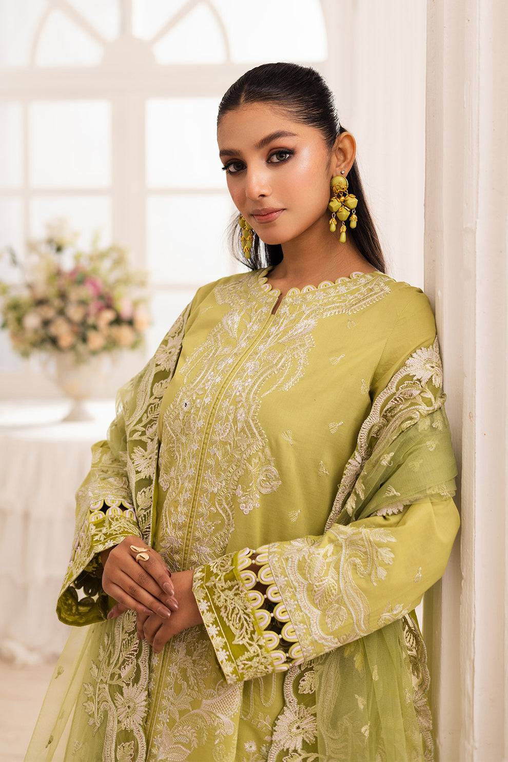 Maryum N Maria | Mira Luxury Lawn | MOZHDEH - FS50115 by Maria Faisal - Registered Vendor of : Maryum N Maria - type : Ladies Clothes - 100% original wedding dresses