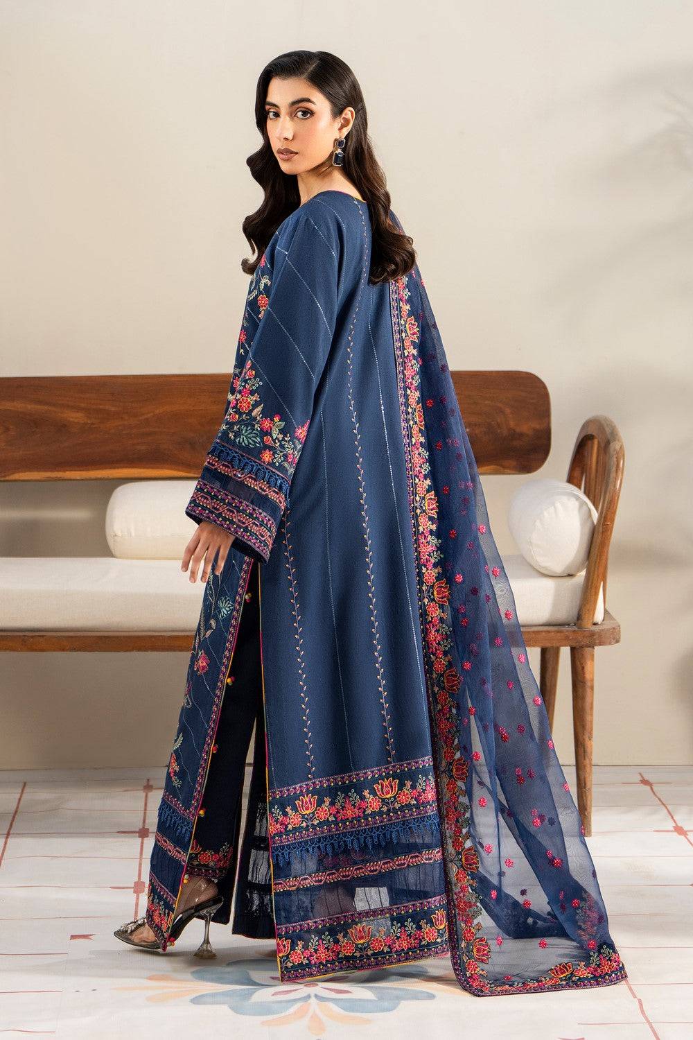 Maryum N Maria | Luxury Lawn 25 | ARAYA - MS50124 by Maria Faisal - Registered Vendor of : Maryum N Maria - type : Ladies Clothes - 100% original wedding dresses