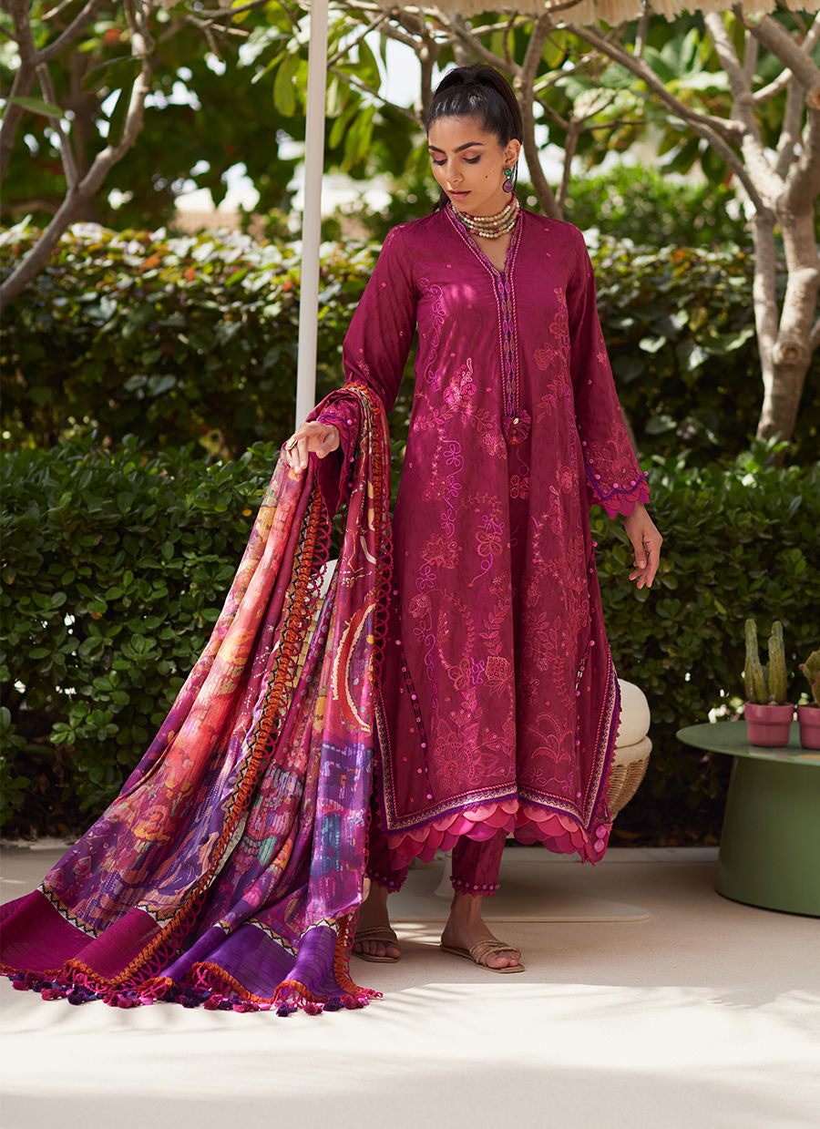 Farah Talib Aziz WES Luxury Unstitched 2025 – Magenta Pakistani Bridal Dress. Shop elegant Asian dresses at Maria Faisal.