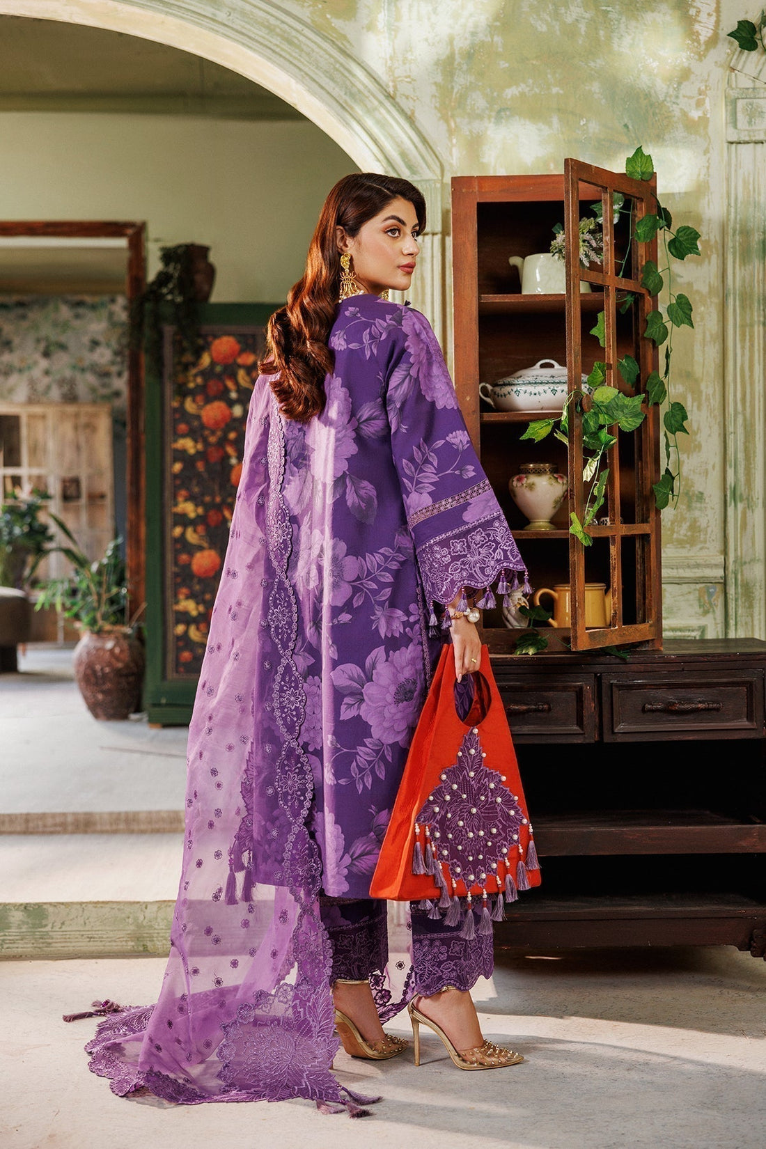 Alizeh | Maahi Vol 2 | AF-EPL-7018-ZAUQ - Designer Dress with Intricate embroidery and embellishments. Shop elegent wedding dress at Maria Faisal.