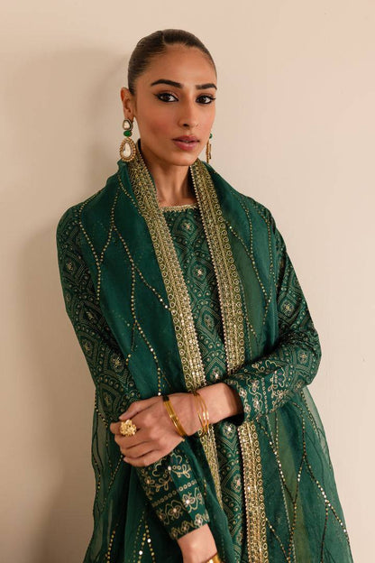 Batik | Reception Luxe Edit | Forest Green by Maria Faisal - Registered Vendor of : Batik - type : Ladies Clothes - 100% original wedding dresses