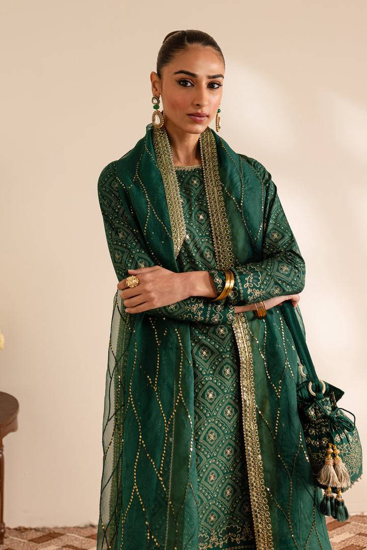 Batik | Reception Luxe Edit | Forest Green by Maria Faisal - Registered Vendor of : Batik - type : Ladies Clothes - 100% original wedding dresses