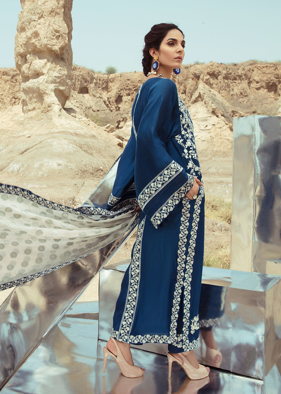 Saira Shakira | Luxury Pret | Prussia - Ladies Clothes - Maria Faisal