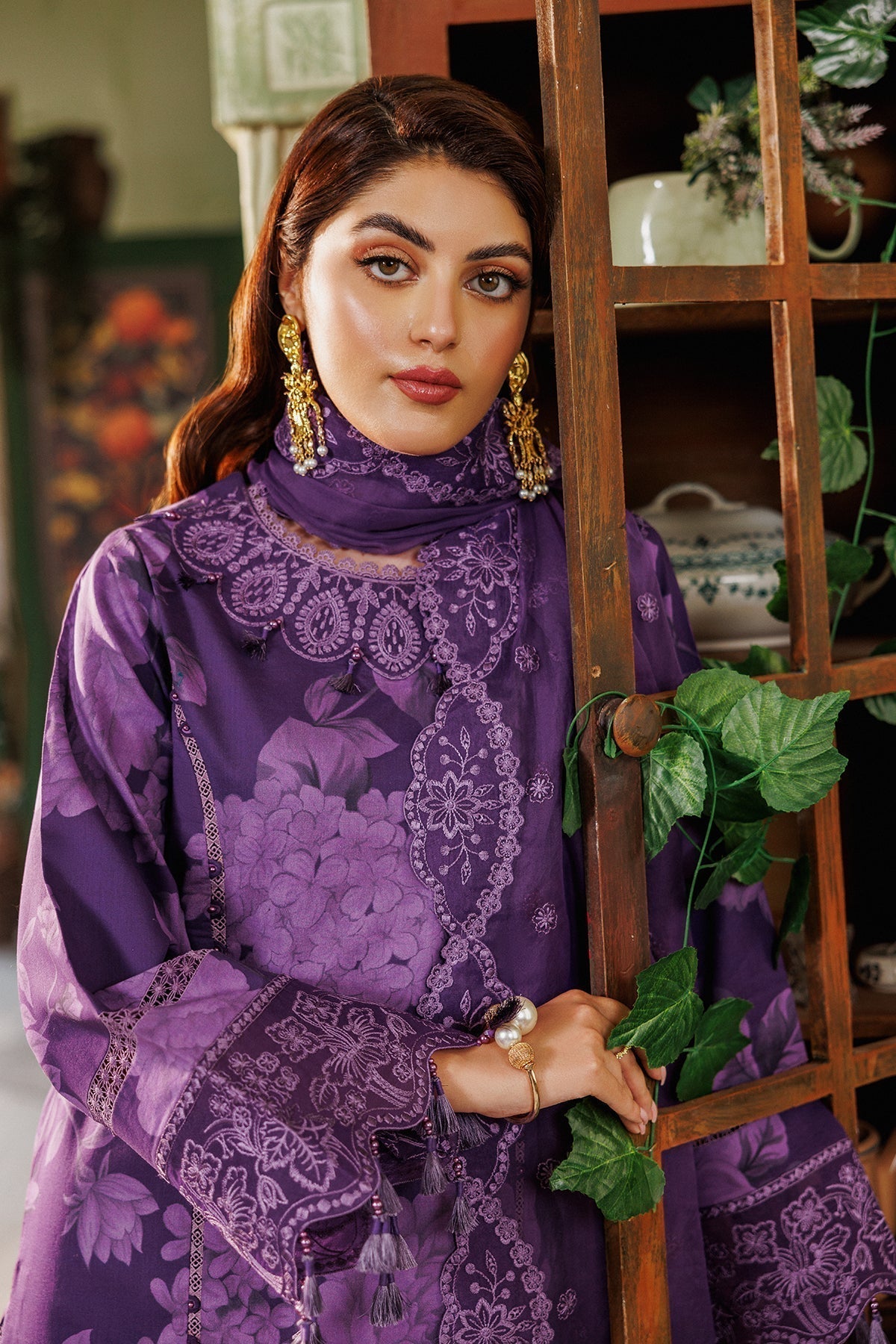 Alizeh | Maahi Vol 2 | AF-EPL-7018-ZAUQ - Designer Dress with Intricate embroidery and embellishments. Shop elegent wedding dress at Maria Faisal.