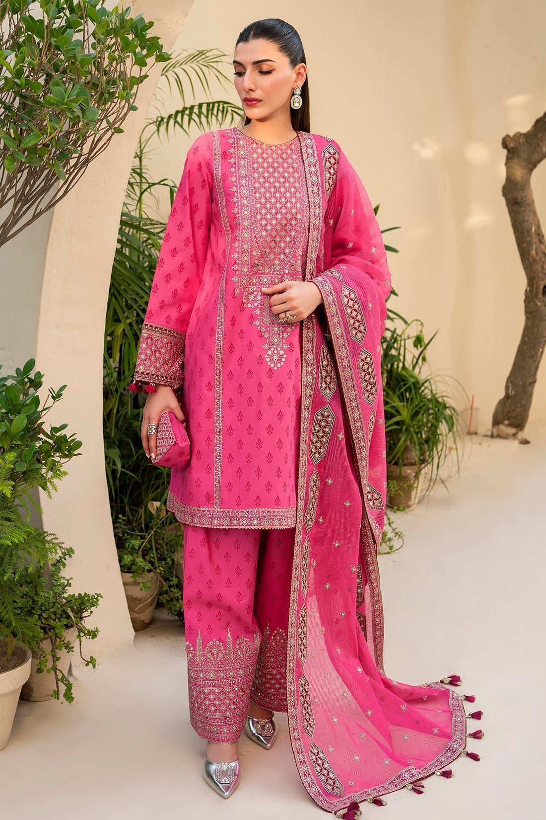 Jazmin | Irish Lawn SS 24 | D3 - Maria Faisal. 