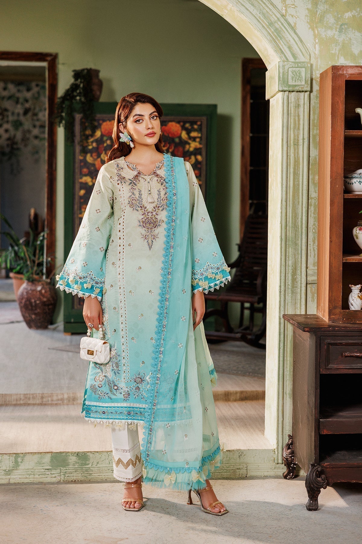 Alizeh | Maahi Vol 2 | AF-EPL-7016-ZARI - Designer Dress with Intricate embroidery and embellishments. Shop elegent wedding dress at Maria Faisal.