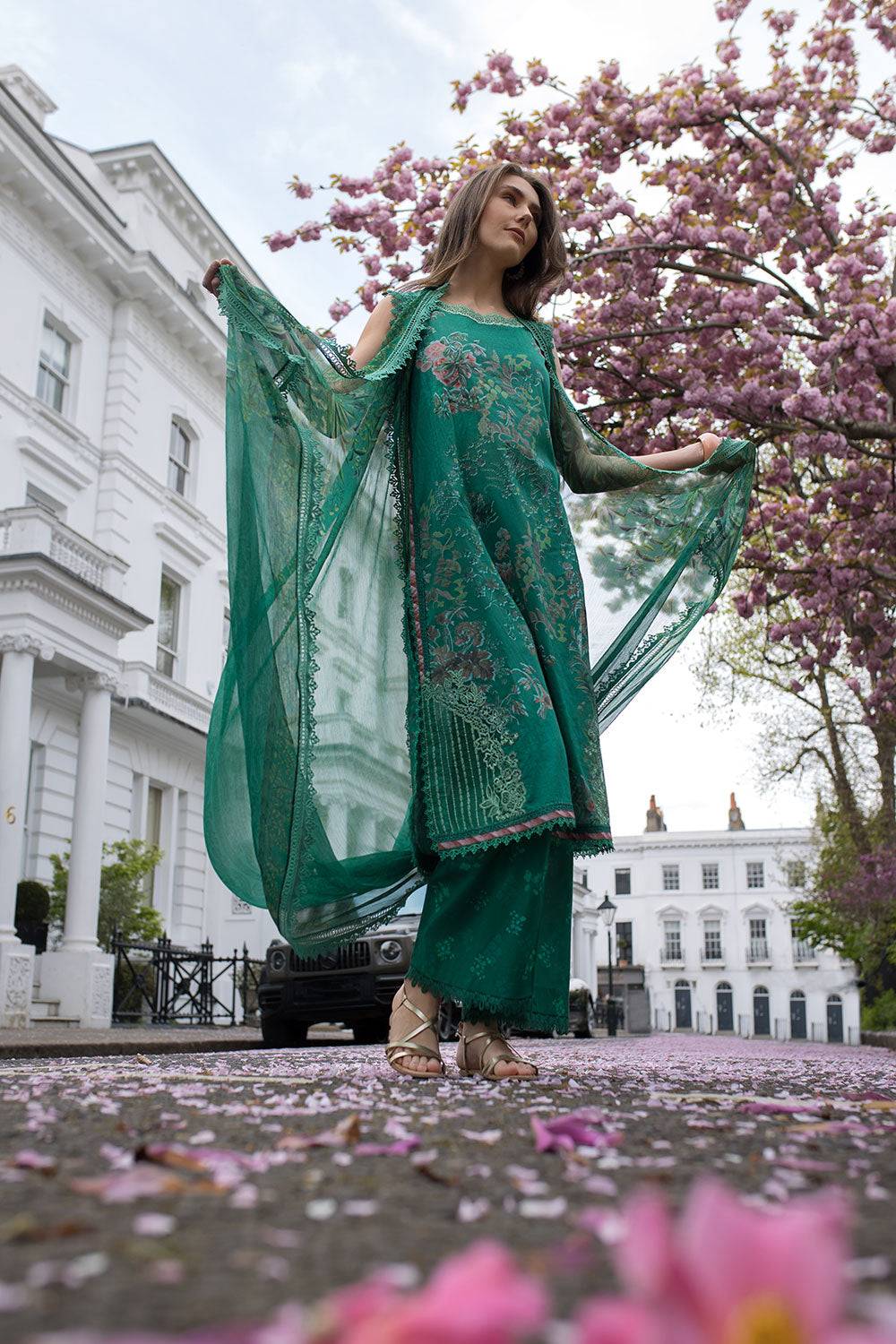Sobia Nazir | Basics 25 | Design 5B by Maria Faisal - Registered Vendor of : Sobia Nazir - type : Ladies Clothes - 100% original wedding dresses