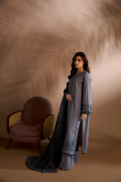 Sobia Nazir | Winter Shawl 25 | Design 5B - Formal Dress - available at Maria Faisal in UK and USA.