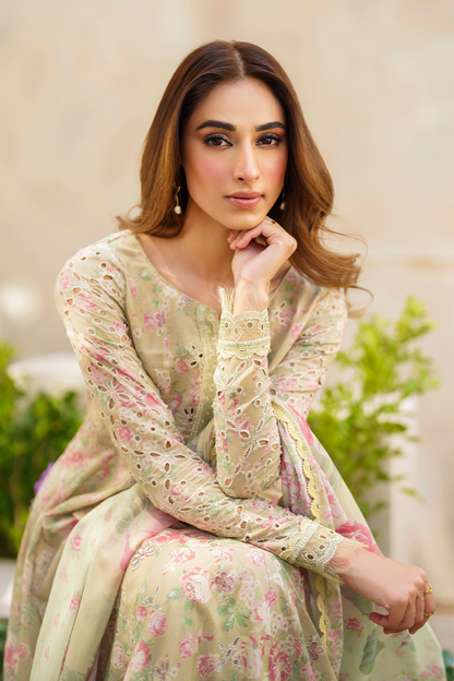 Iznik | Festive lawn 24 | SFL-05 - Designer Dress with Intricate embroidery and embellishments. Shop elegent wedding dress at Maria Faisal.