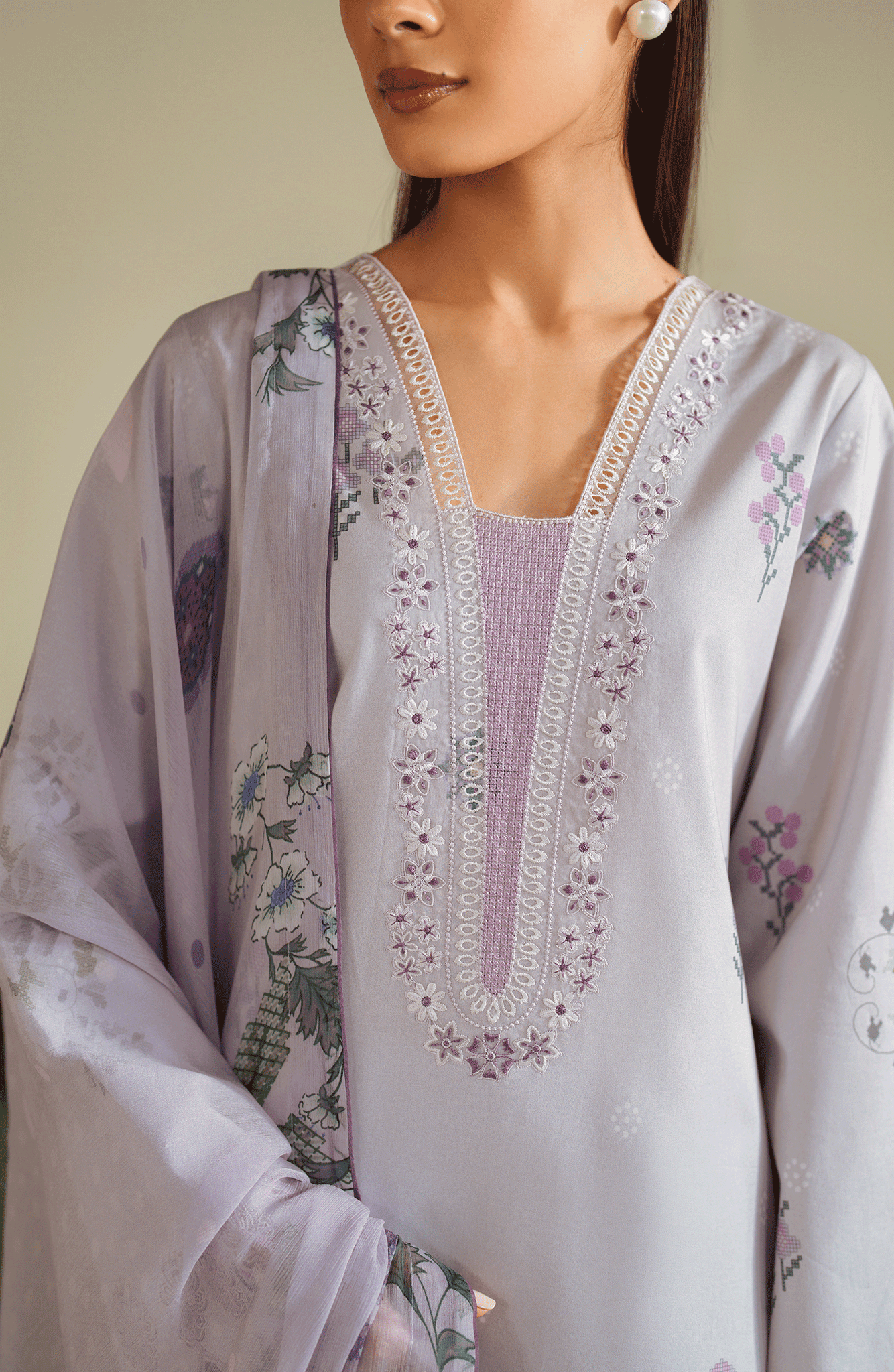 Seran | Ilara Cambric | LAVARA - Ladies Clothes - Maria Faisal