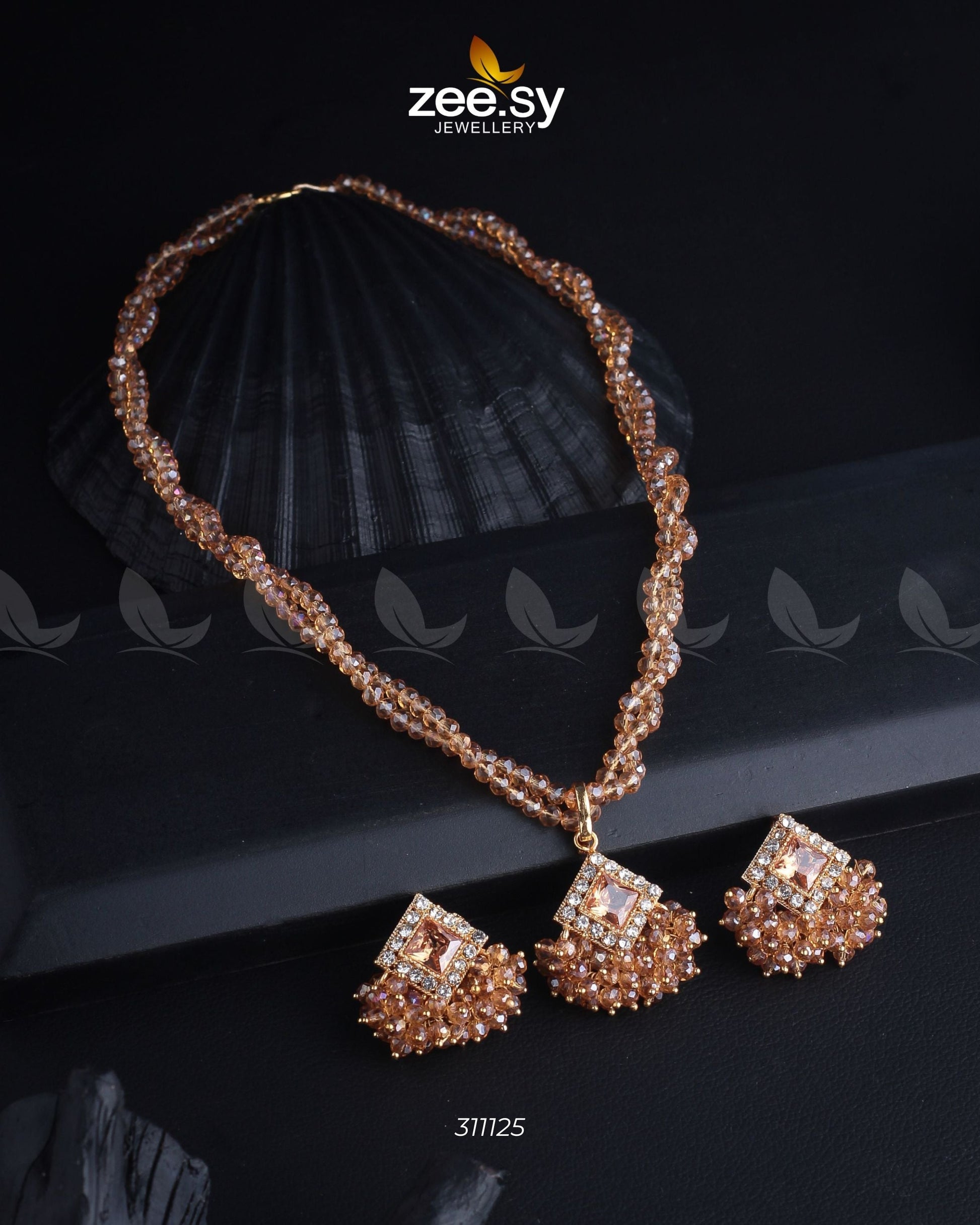 Pendant Necklace - Pendant 