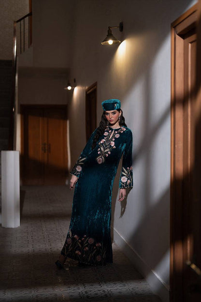 Caia | Luxury Velvet Edit 25 | Twilight custom by Maria Faisal - Registered Vendor of : Caia - type : Ladies Clothes - 100% original wedding dresses