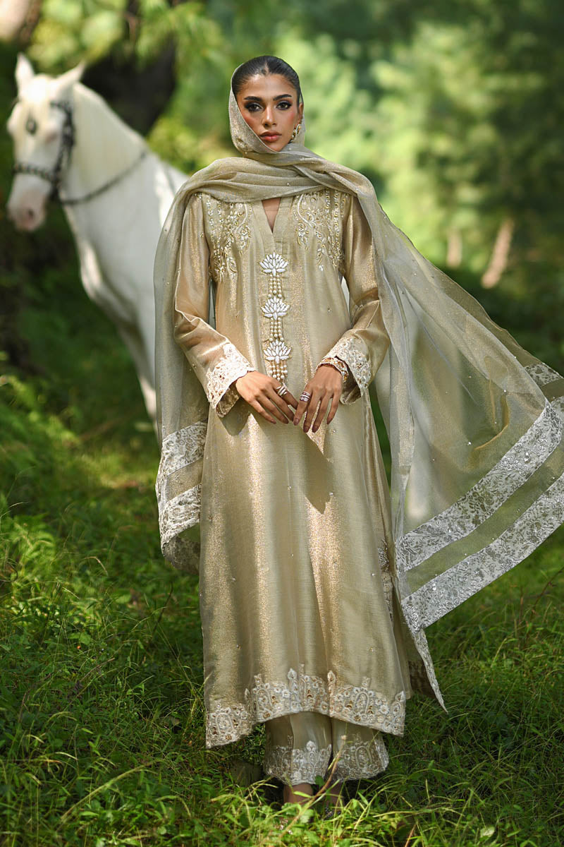 Hue Pret | Farasha Luxury Winter | Esmeray - Ladies Clothes - Maria Faisal