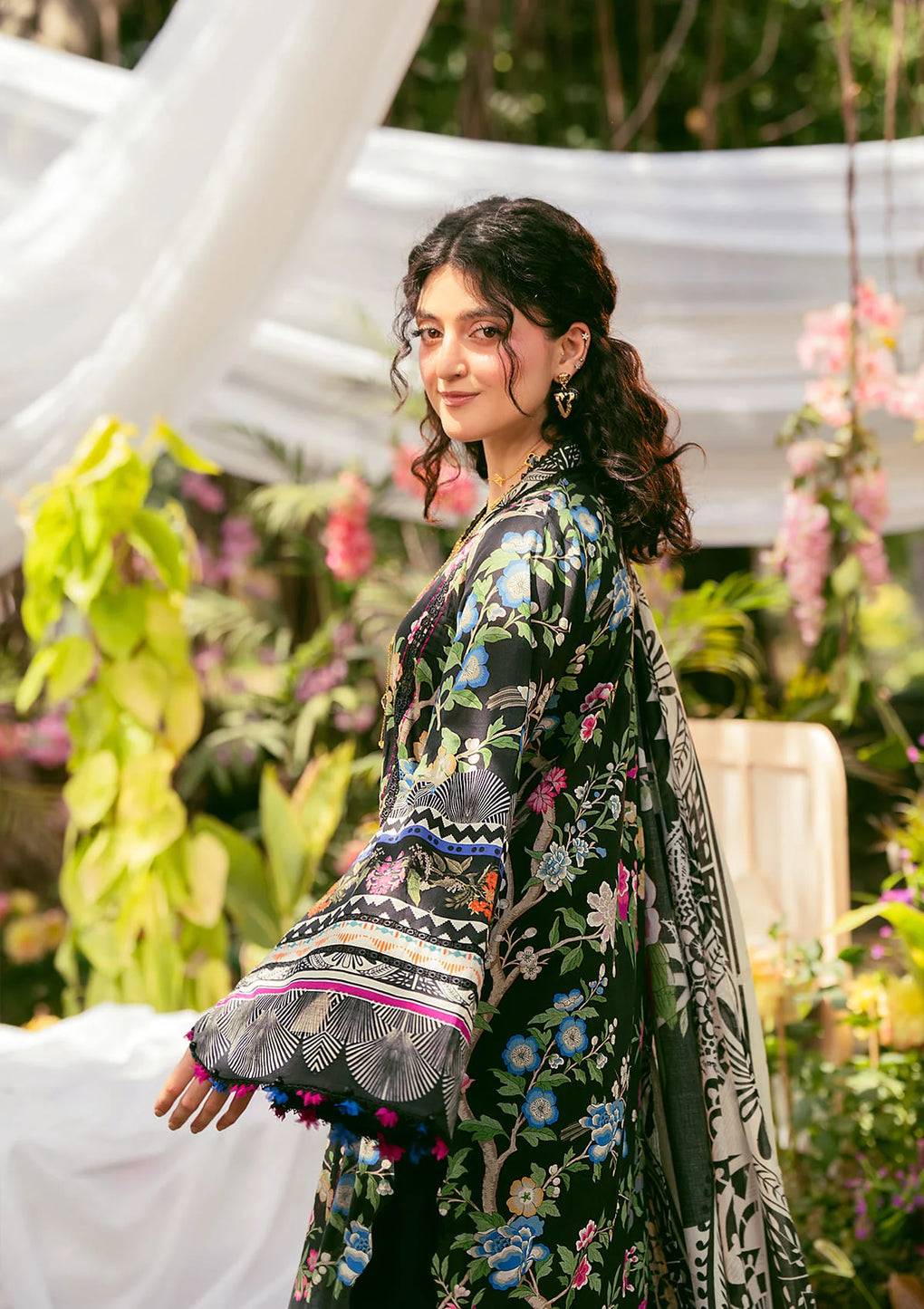 Elaf Premium | Prints 25 | EPS-8B ELAROSE by Maria Faisal - Registered Vendor of : Elaf Premium - type : Ladies Clothes - 100% original wedding dresses