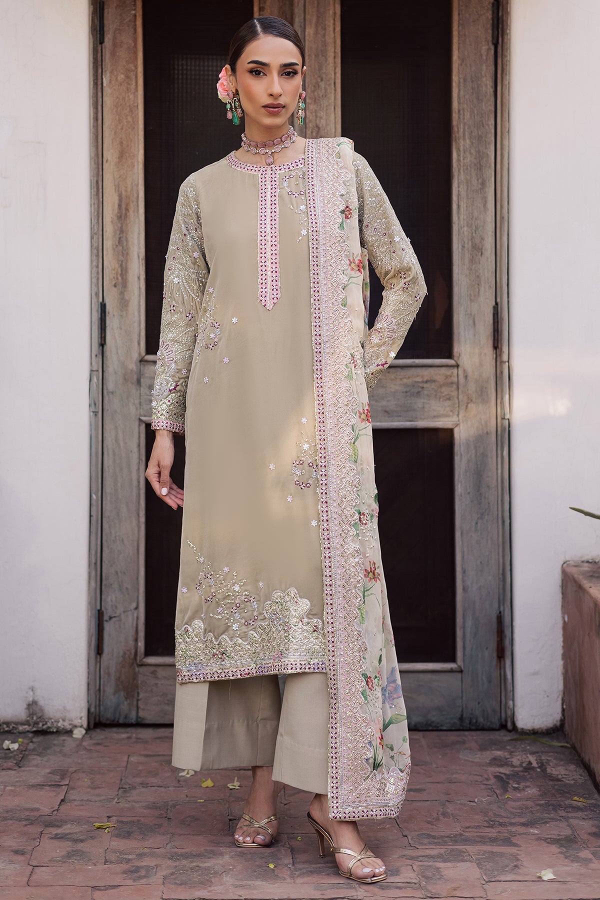 NW-119 – authentic Pakistani dress from the Maya Velvet collection for women in the UK
