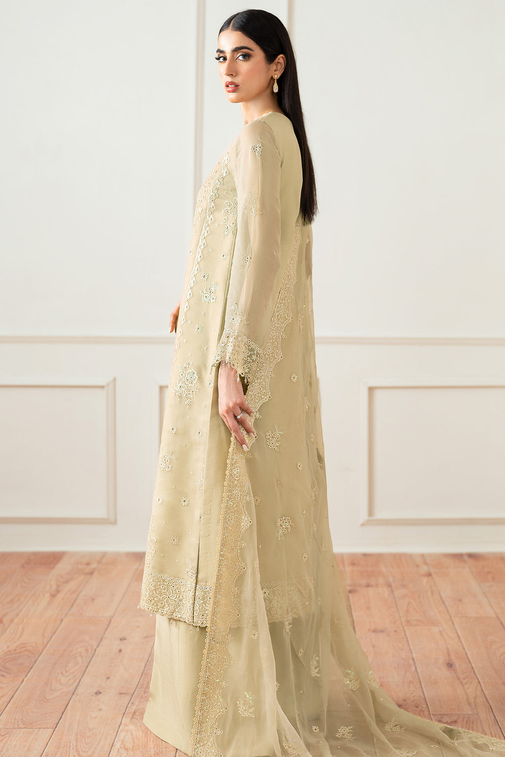 Farasha | Essence Formals 25 | Beige Dusk - Ladies Clothes - Maria Faisal