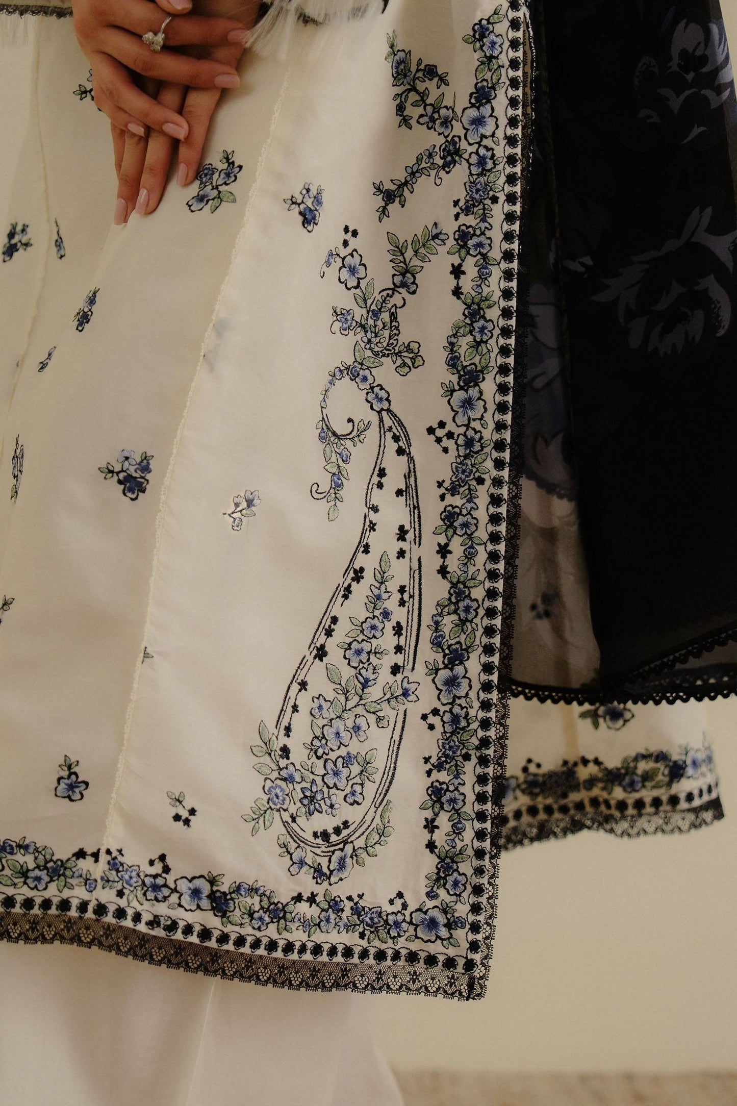 Zara Shahjahan | Coco Lawn 25 | Yana-4A by Maria Faisal - Registered Vendor of : Zara Shahjahan - type : Ladies Clothes - 100% original wedding dresses