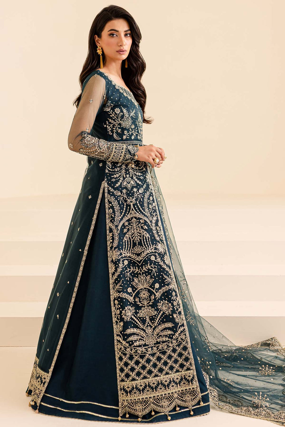 Farasha | Lumiere Formals | Petal Dream - Ladies Clothes - Maria Faisal