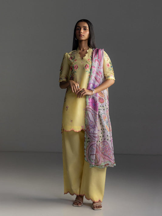 Zara Shahjahan | Coco Lawn 26 | Seren-5B - Luxury Dress - available at Maria Faisal in UK and USA.