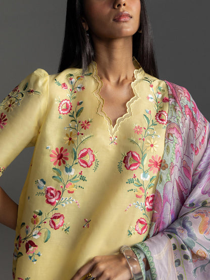 Zara Shahjahan | Coco Lawn 26 | Seren-5B - Luxury Dress - available at Maria Faisal in UK and USA.