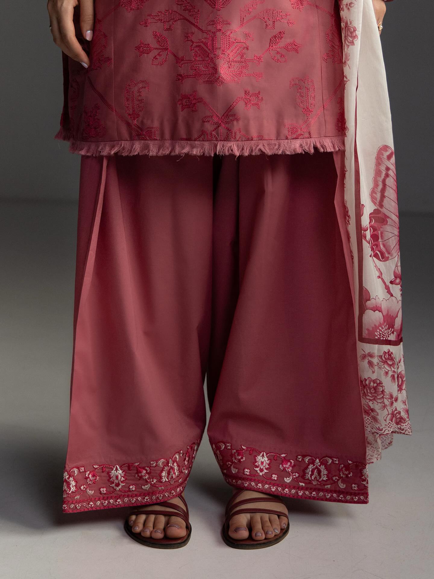 Zara Shahjahan | Coco Lawn 26 | Aviona-3B - Luxury Dress - available at Maria Faisal in UK and USA.