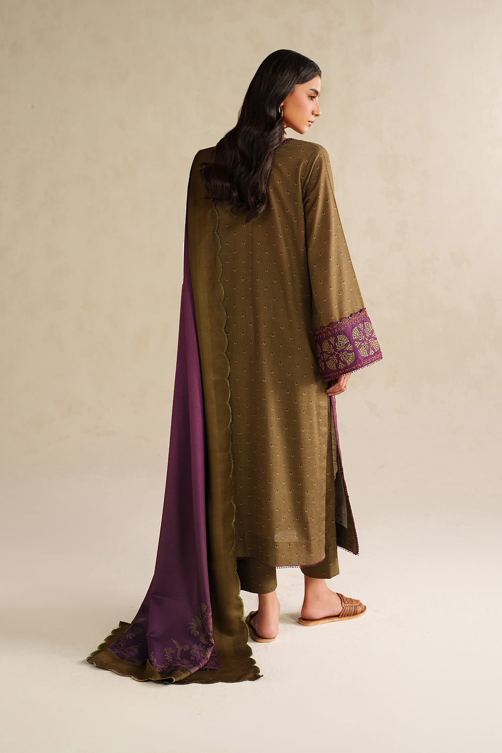 Iznik | Winter Chapter 25 | UE-573 Printed Khaddar - Casual Dress - available at Maria Faisal in UK and USA.