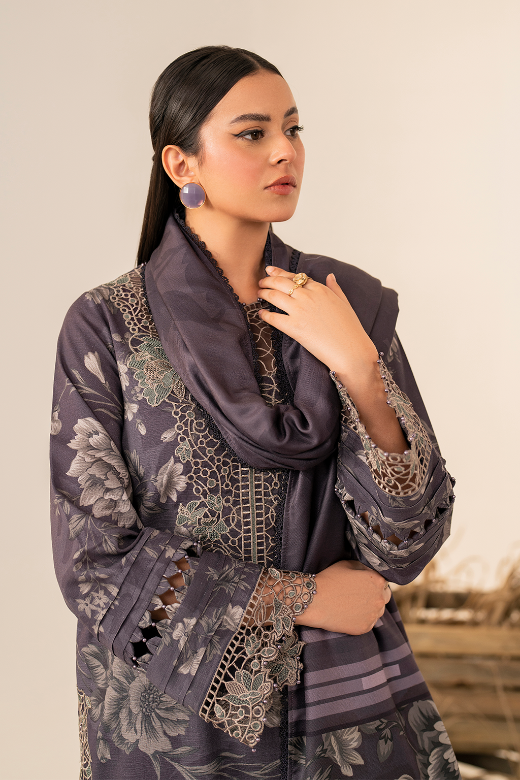 Iznik | Exclusive Winter | UE-349 - Ladies Clothes - Maria Faisal