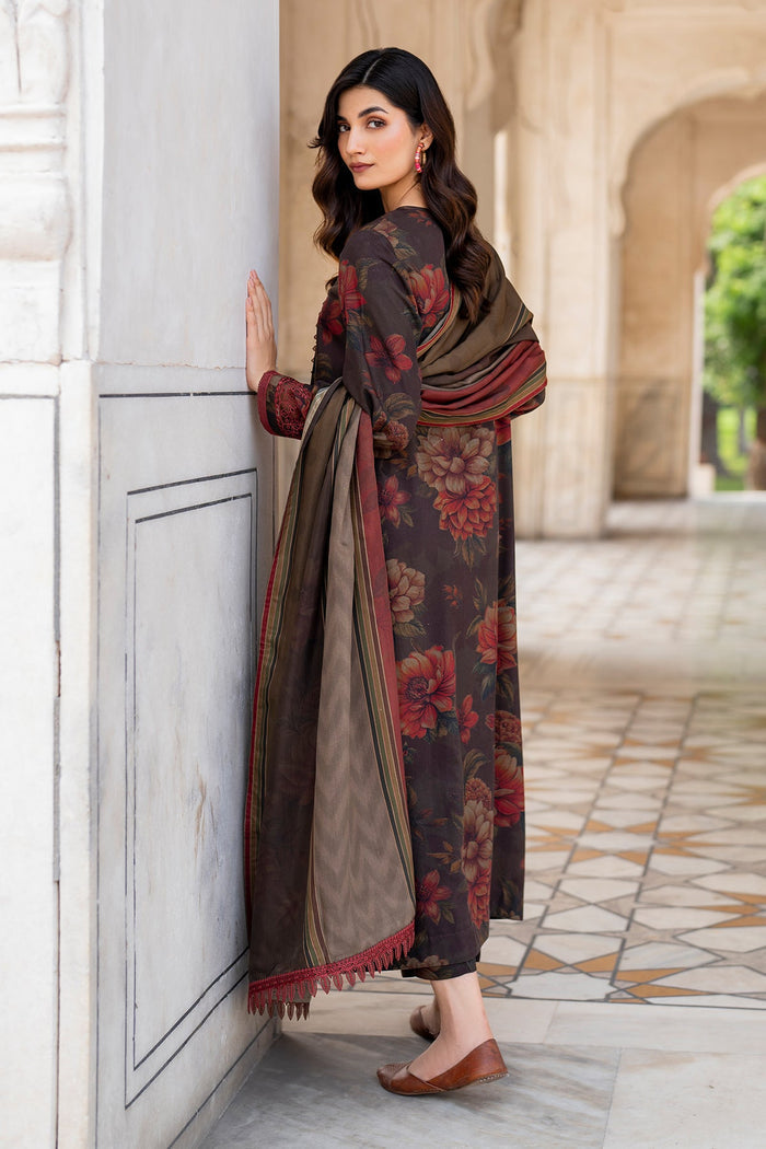 Baroque | Luxury Pret 25 | UF-735 - Formal Dress - available at Maria Faisal in UK and USA.