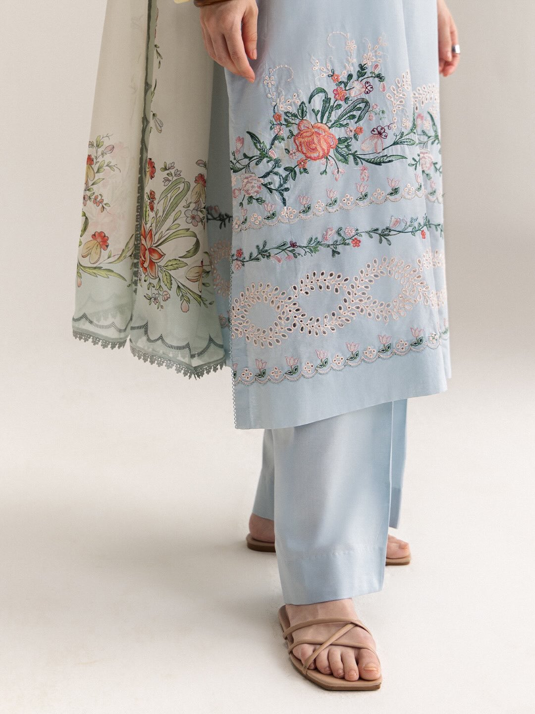 Zara Shahjahan | Coco Lawn 26 | Kian-8B - Luxury Dress - available at Maria Faisal in UK and USA.