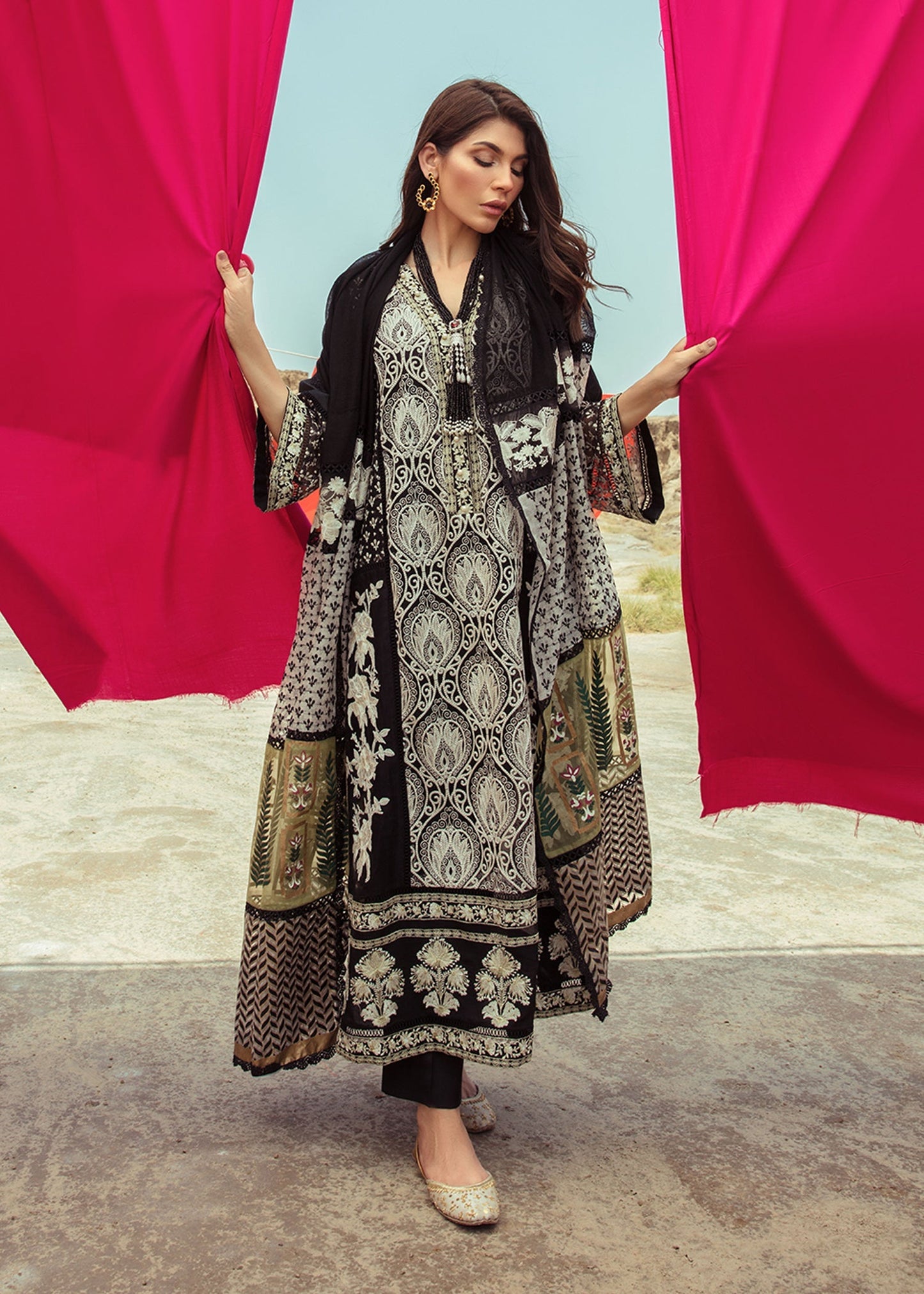 Saira Shakira | Luxury Pret | Black Beauty - Ladies Clothes - Maria Faisal