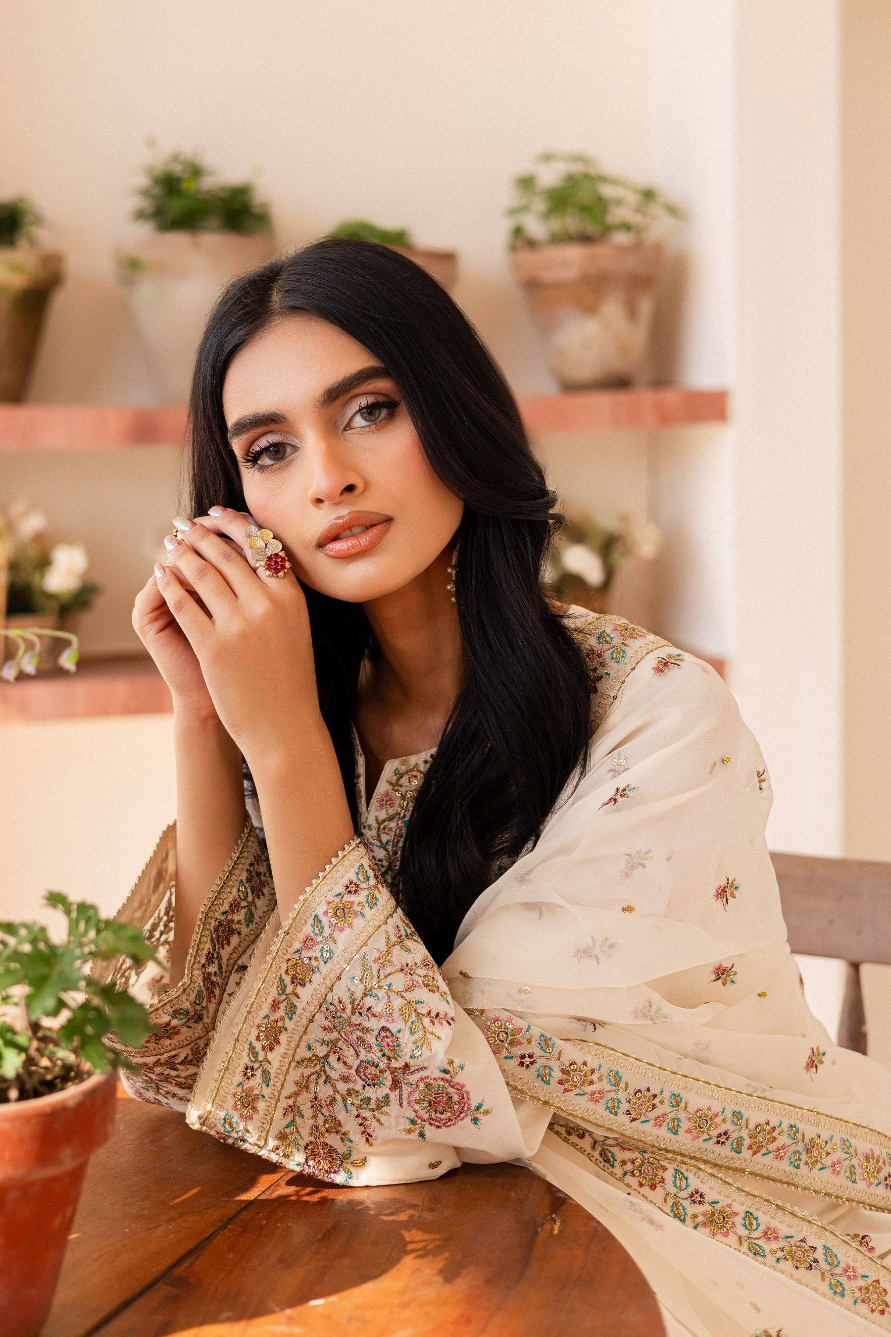 Batik | Kai Formals | Elnaz by Maria Faisal - Registered Vendor of : Batik - type : Ladies Clothes - 100% original wedding dresses