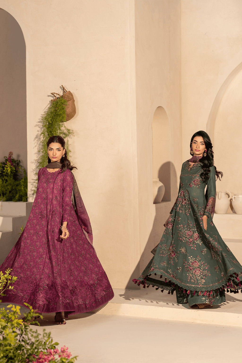 Iznik | Festive Lawn 25 | EFL-09 by Maria Faisal - Registered Vendor of : Iznik - type : Ladies Clothes - 100% original wedding dresses