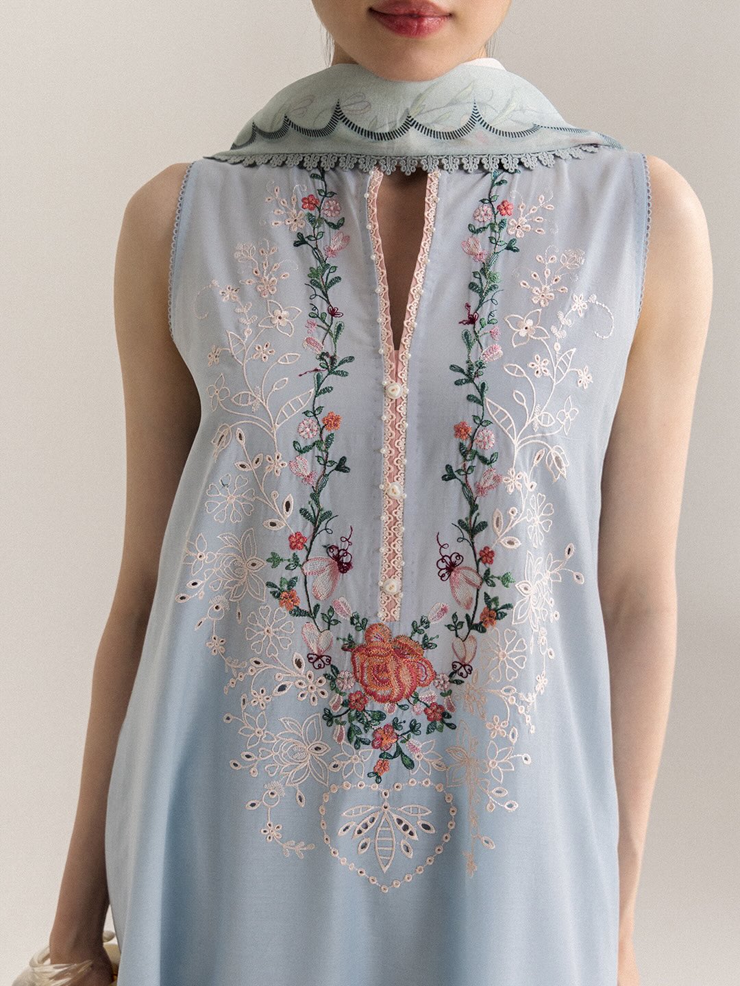 Zara Shahjahan | Coco Lawn 26 | Kian-8B - Luxury Dress - available at Maria Faisal in UK and USA.