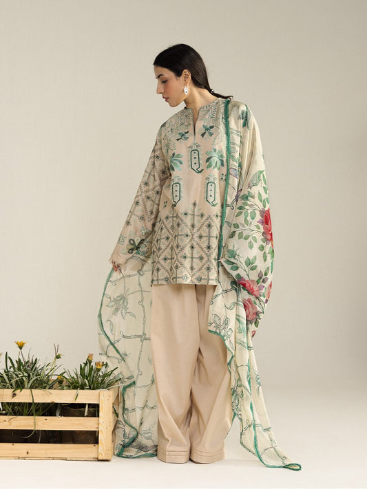 Zara Shahjahan | Coco Lawn 26 | Soren-9B - Luxury Dress - available at Maria Faisal in UK and USA.