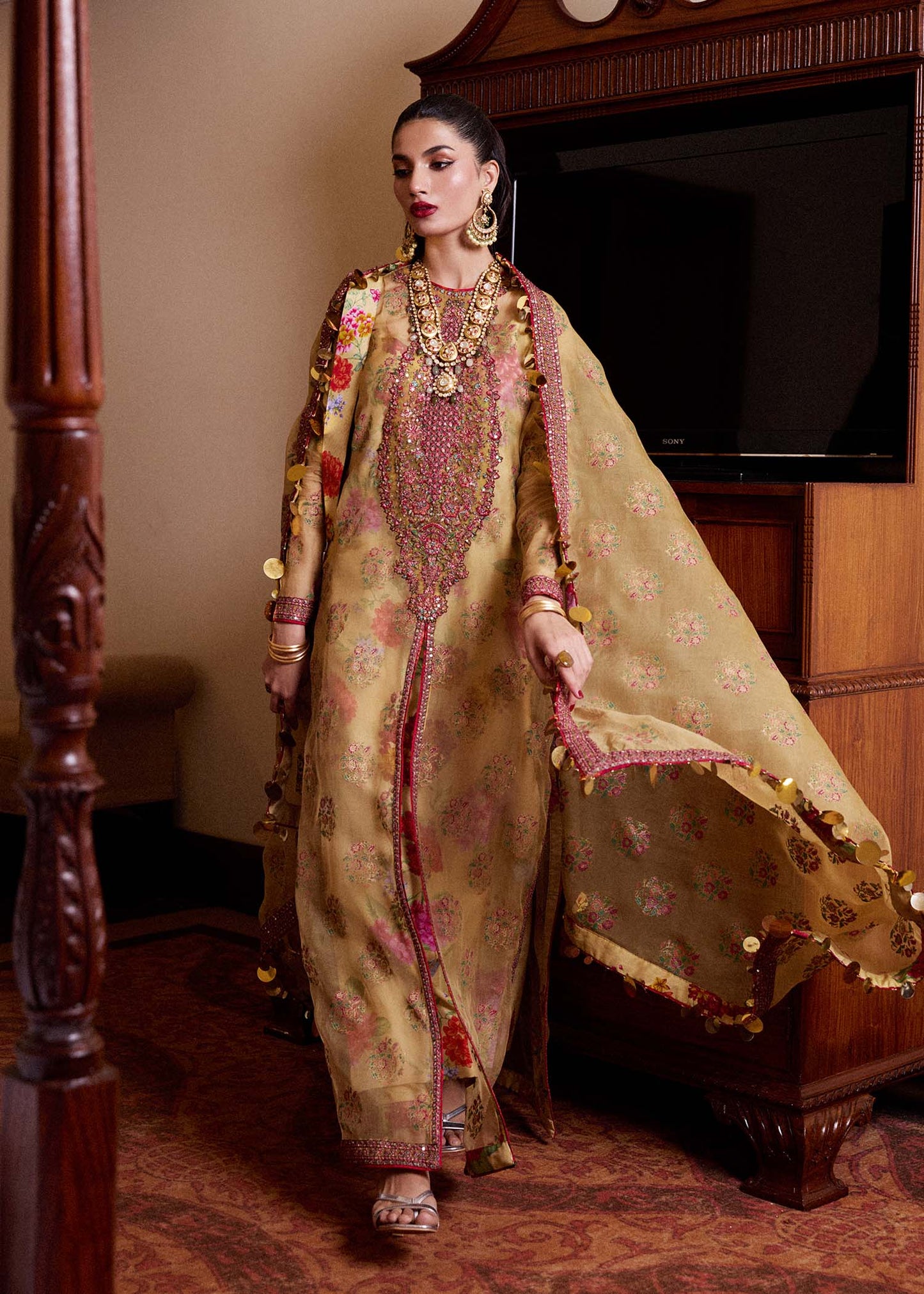 Hussain Rehar | Luxury Pret SS 24 | Seagh - Waniyas