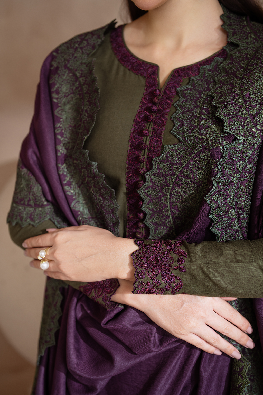 Iznik | Exclusive Winter | UE-373 - Ladies Clothes - Maria Faisal