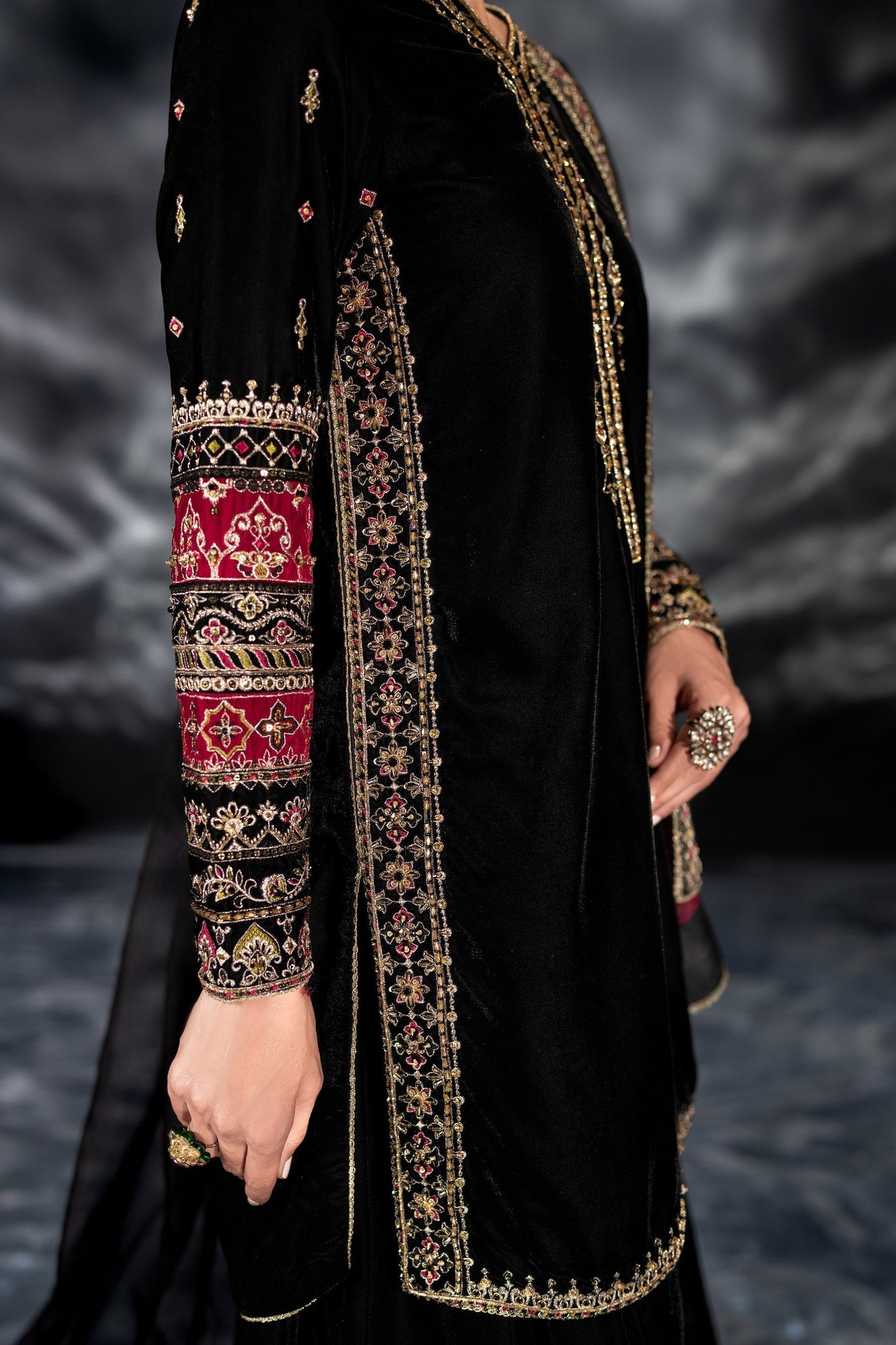 Naqshi | Makhmal 24 | ADHAN - Ladies Clothes - Maria Faisal