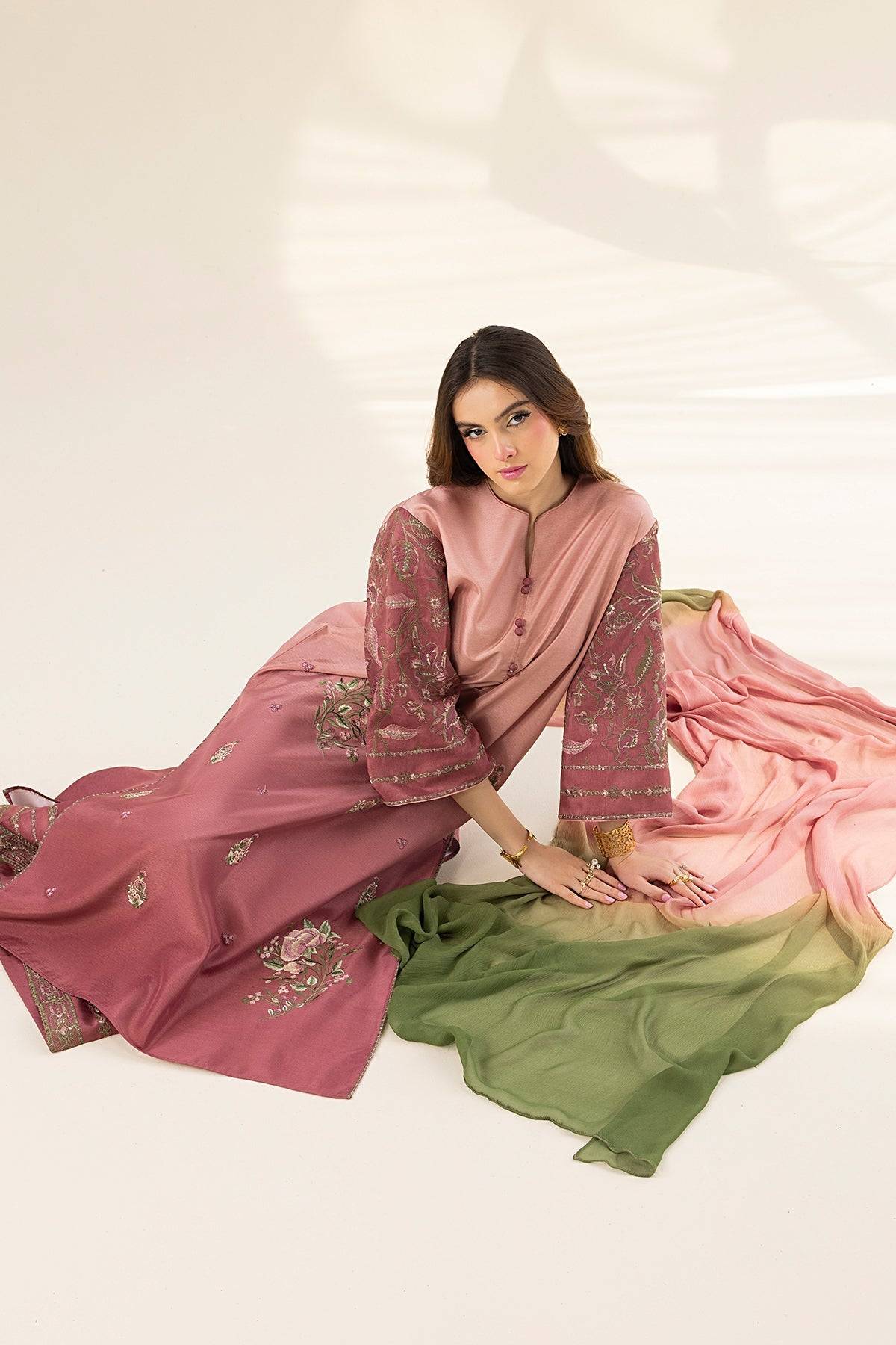 Erum Khan | Lillia Summer Edit | Vintage Rose by Maria Faisal - Registered Vendor of : Erum Khan - type : Ladies Clothes - 100% original wedding dresses