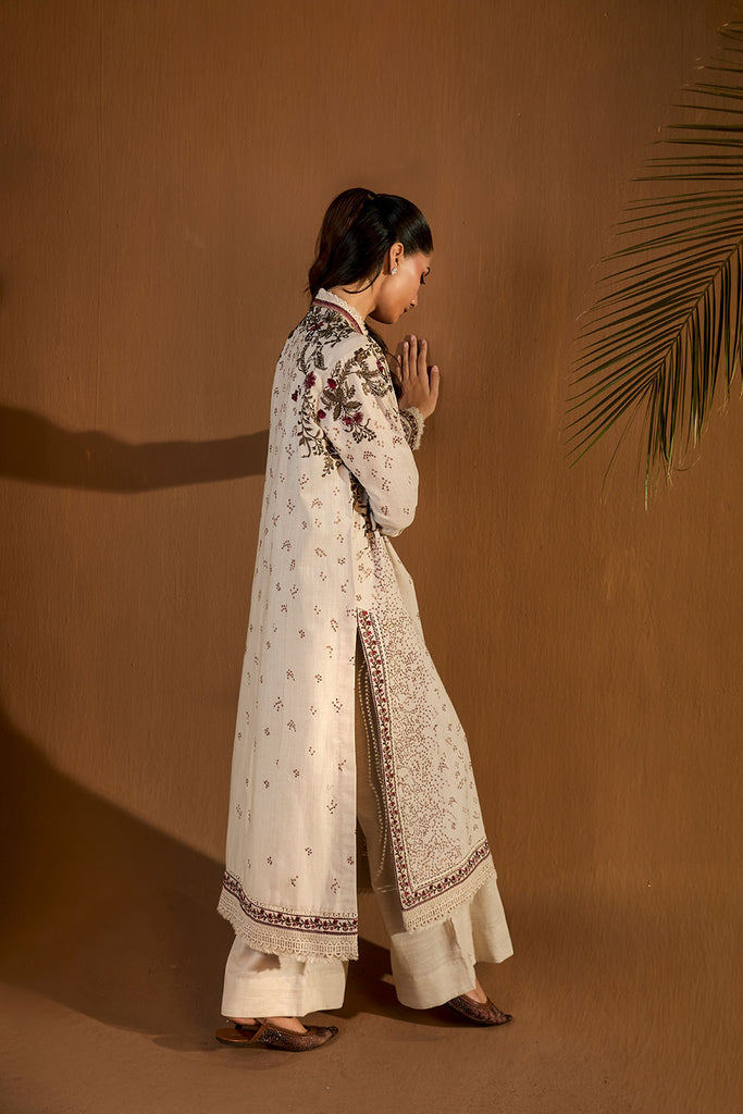 Sobia Nazir | Winter Shawl 25 | Design 6A - Formal Dress - available at Maria Faisal in UK and USA.