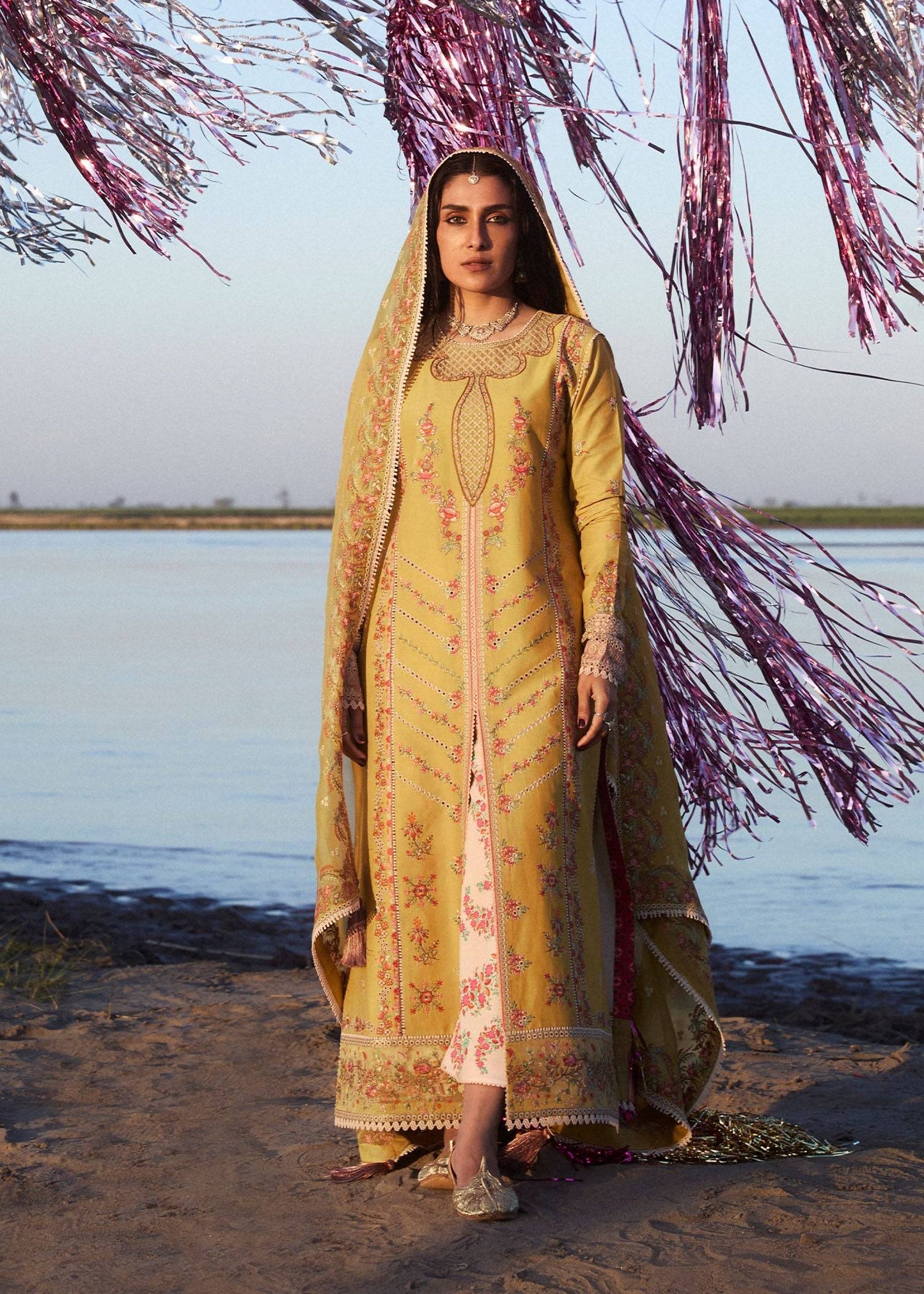 Hussain Rehar | Surkh Eid Pret’25 | Soana by Maria Faisal - Registered Vendor of : Hussain Rehar - type : Ladies Clothes - 100% original wedding dresses