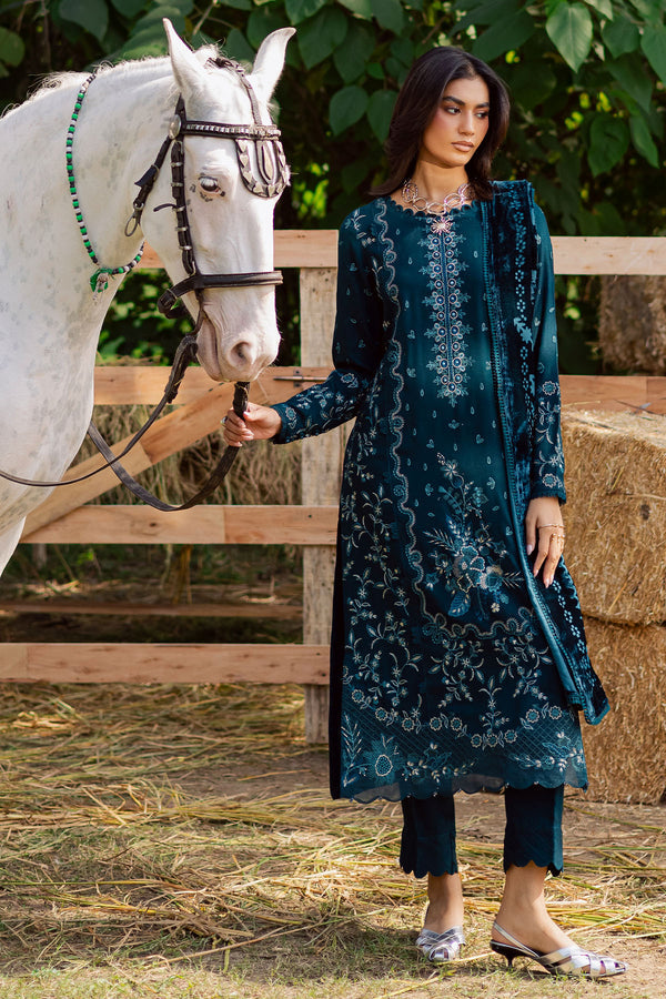 NE-186 – authentic Pakistani dress from the Exclusive Leather Peach collection for women in the UK