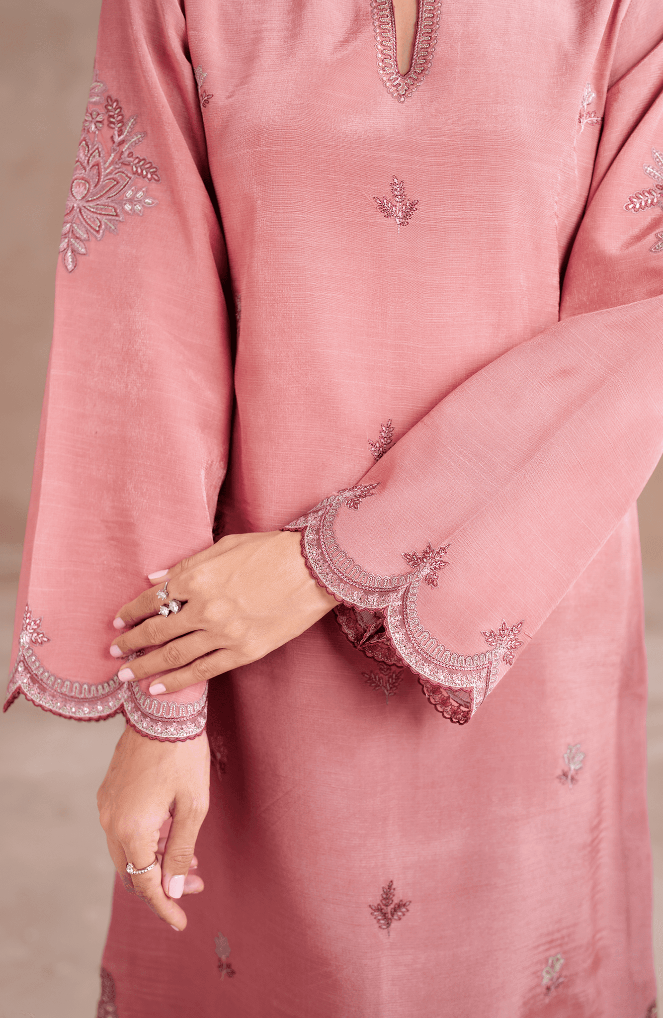 Seran | Eid Luxe Pret 25 | ESHE by Maria Faisal - Registered Vendor of : Seran - type : Ladies Clothes - 100% original wedding dresses