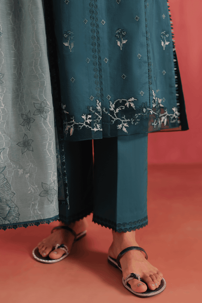 Seran | Nayab Eid Lawn | TIA by Maria Faisal - Registered Vendor of : Seran - type : Ladies Clothes - 100% original wedding dresses