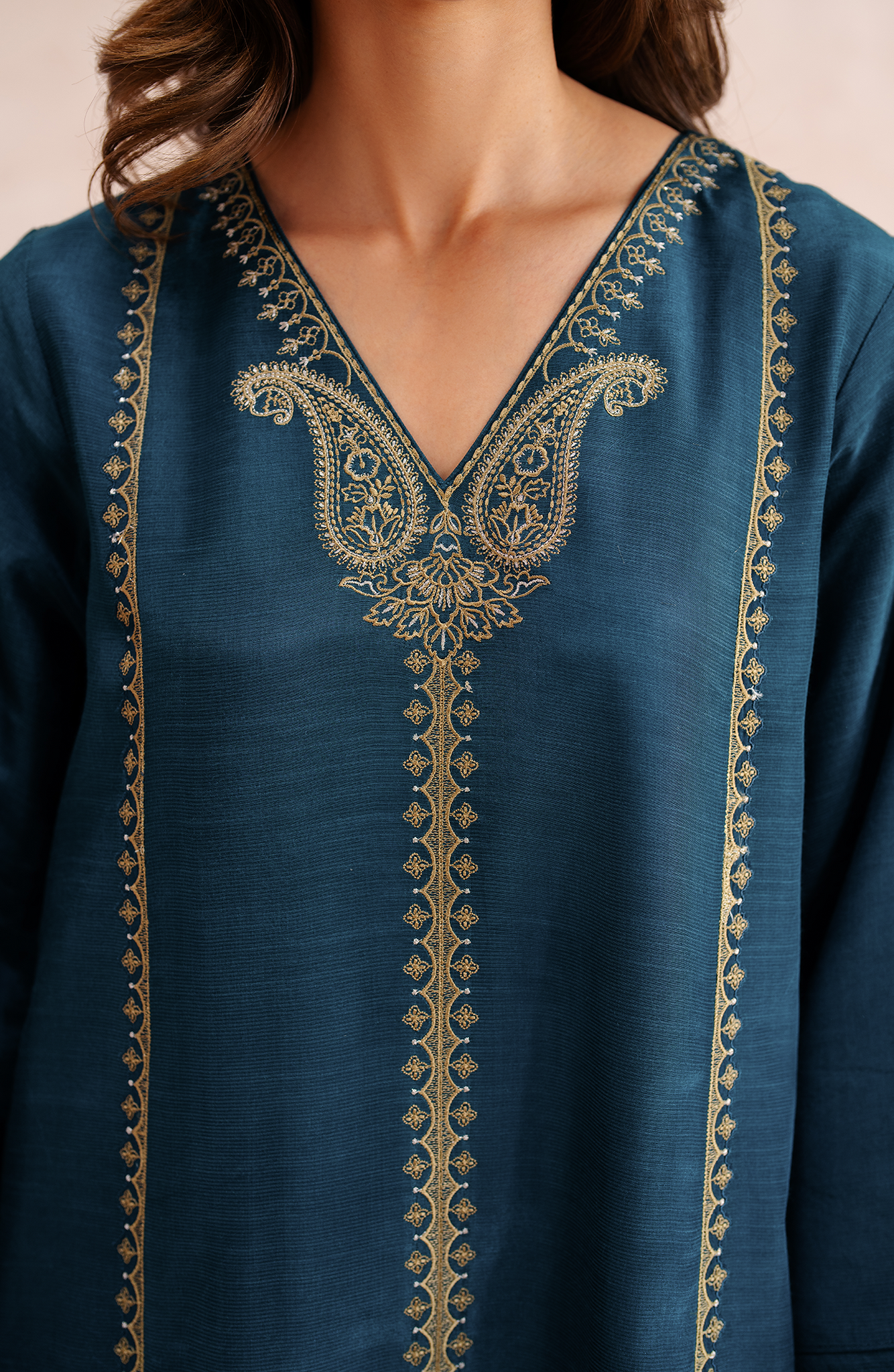 Seran | Eid Luxe Pret 25 | AURIC by Maria Faisal - Registered Vendor of : Seran - type : Ladies Clothes - 100% original wedding dresses