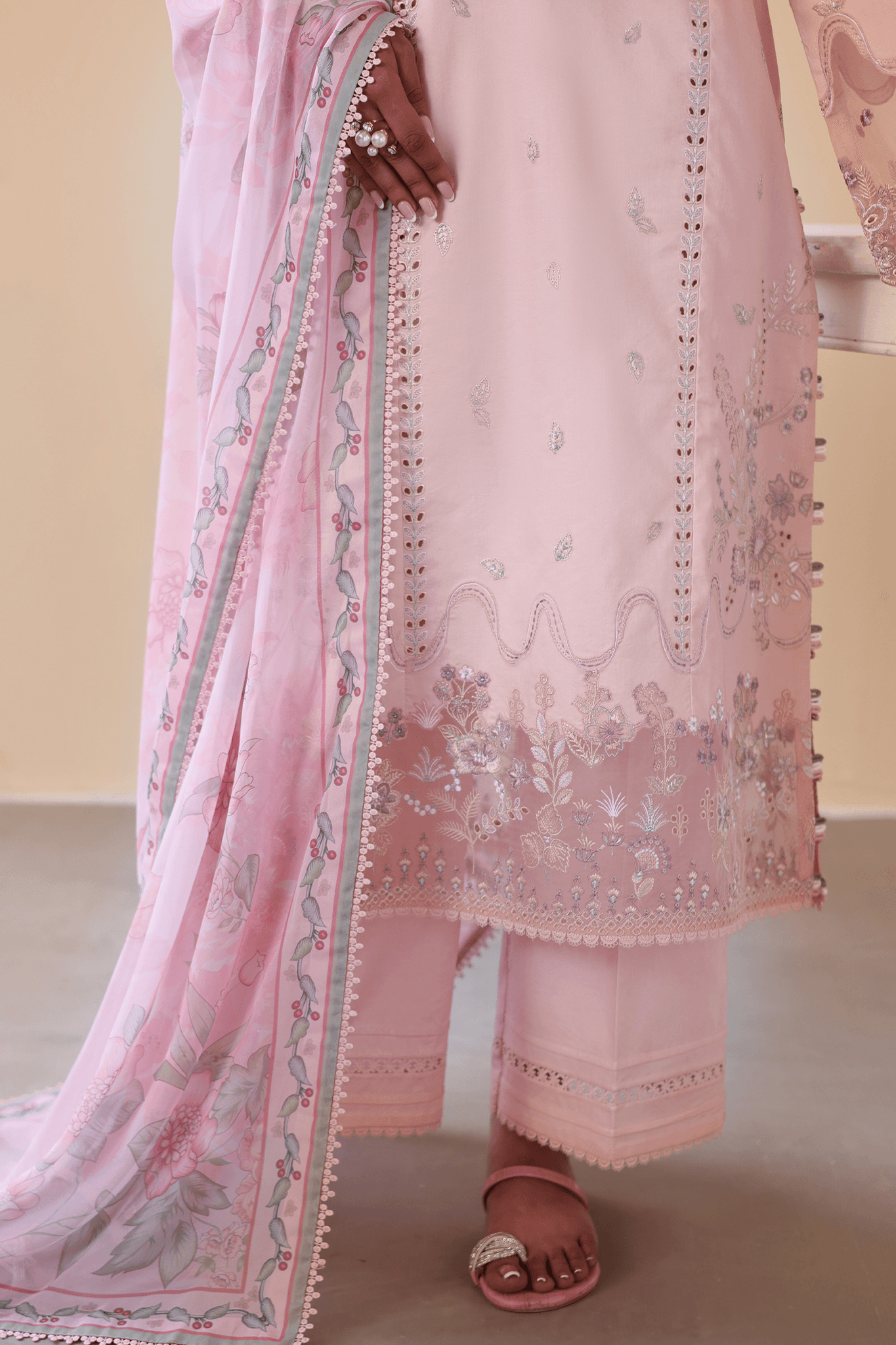 Seran | Nayab Eid Lawn | RANIA by Maria Faisal - Registered Vendor of : Seran - type : Ladies Clothes - 100% original wedding dresses