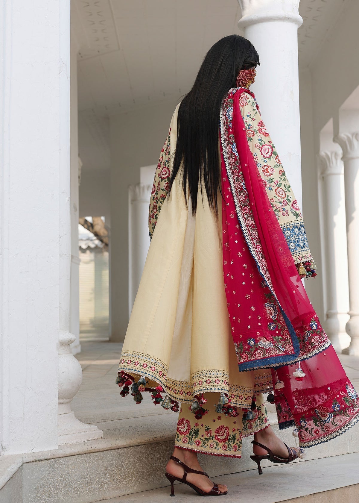 Hussain Rehar | Kalabagh Luxury Lawn 26 | Zubdah - Formal Dress - available at Maria Faisal in UK and USA.