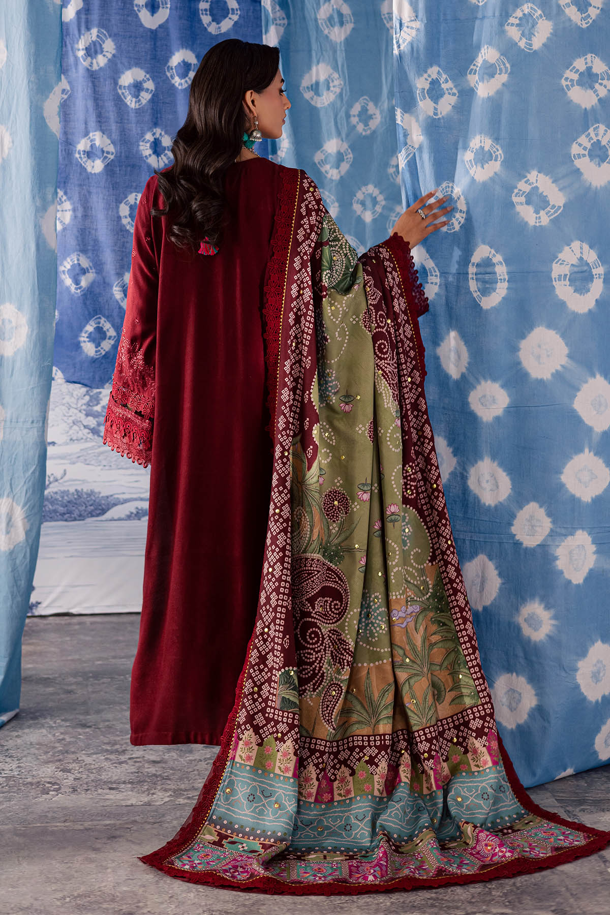 NE-204 – authentic Pakistani dress from the Bazaar Luxe 25 collection for women in the UK