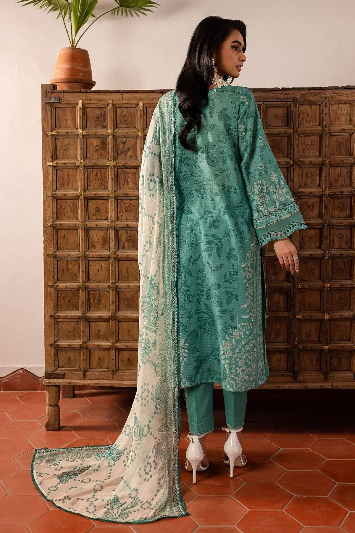 Nureh | Printed lawn 25 | SP-139 by Maria Faisal - Registered Vendor of : Nureh - type : Ladies Clothes - 100% original wedding dresses