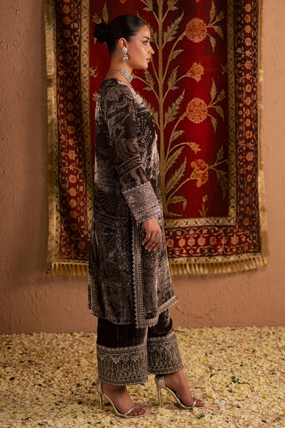 NU2-192 – authentic Pakistani dress from the Ballerina Winter 25 collection for women in the UK